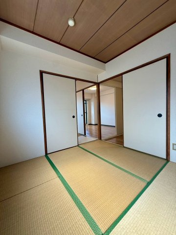 新栄プロパティー千林Ⅱの和室