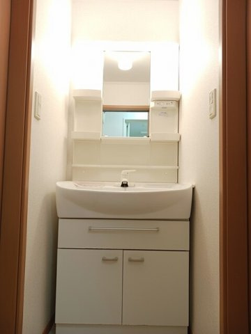 スプリングコートＢの洗面所
