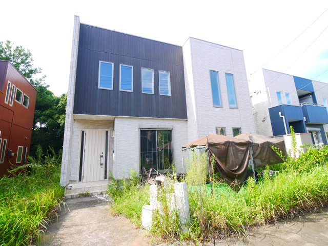 山武市美杉野　中古戸建の外観|平成19年4月築 ２LDK リビング約24帖 リビング吹抜 駐車2台温泉施設さんぶの森元気館徒歩5分