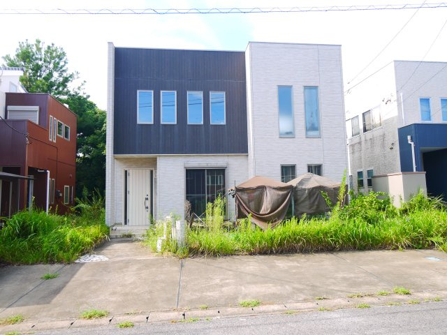 山武市美杉野　中古戸建の外観|平成19年4月築 ２LDK リビング約24帖 リビング吹抜 駐車2台温泉施設さんぶの森元気館徒歩5分