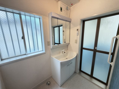 【独立洗面台】 | 東大和市蔵敷2丁目/中古戸建　オーナーチェンジ