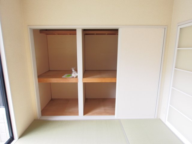 イーストパーク　Dの収納