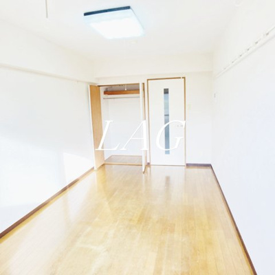 【寝室】 | ＴＡＫＡＮＯビル | 寝室です。