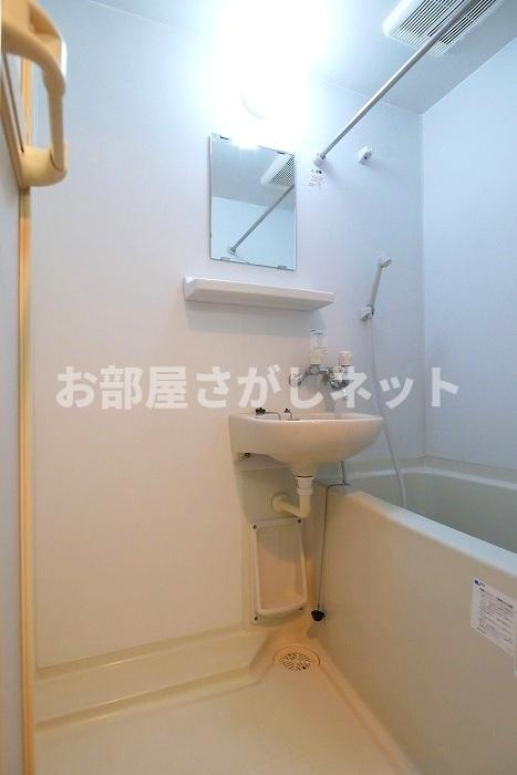 Ｌuxs上板橋【おとり物件なし】#学生・社会人にオススメ！初期費用分割払いOK！の浴室