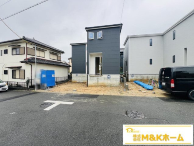 半田市岩滑高山町3丁目　全2棟　2号棟の外観|R8.9.29撮影　収納豊富なお家です♪