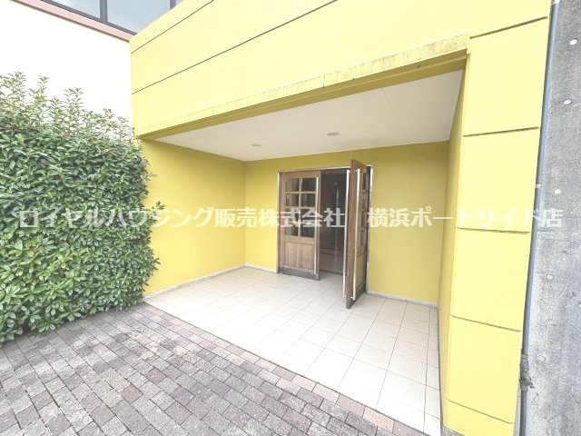 【エントランス】