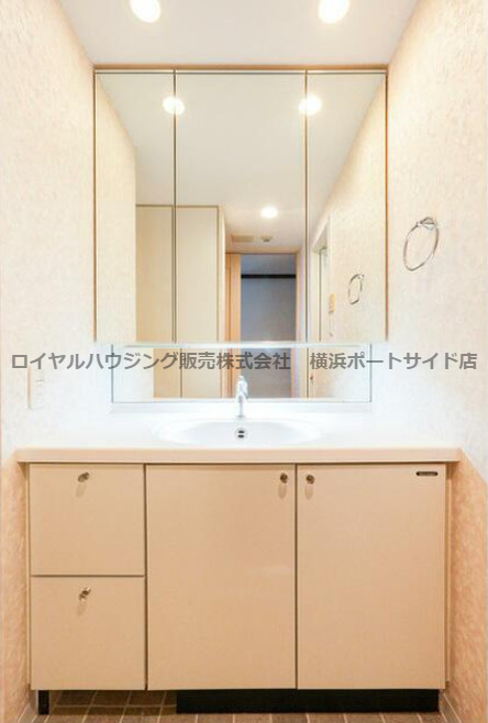 【独立洗面台】