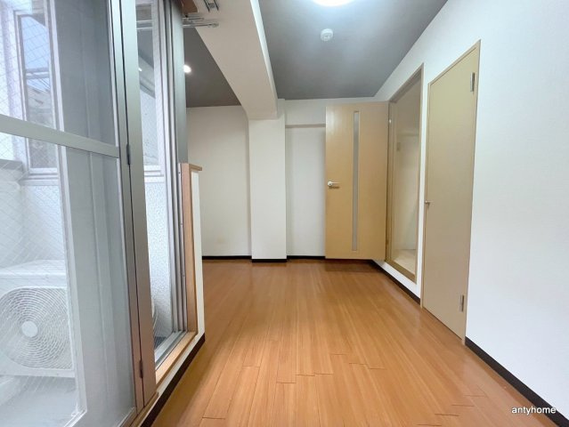 レフィナード恵美須　仲介手数料無料の寝室