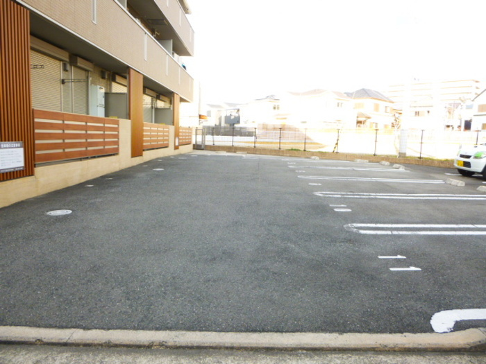 トレスベイアの駐車場