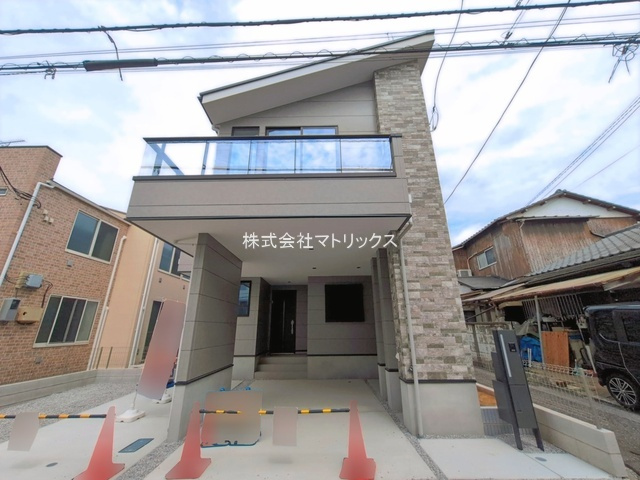 練馬区北町5丁目　26.4帖LDK×吹抜け×3面採光　大型邸宅の外観