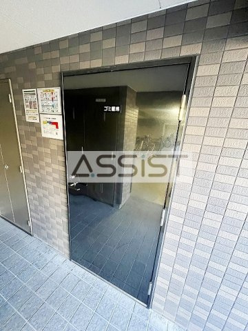 ルーブル目黒不動前のエントランス