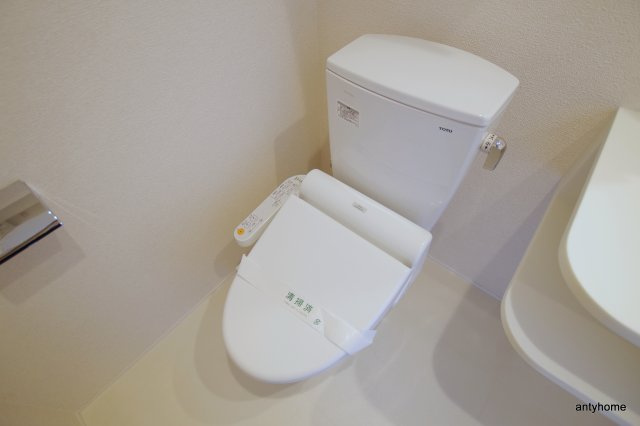 AXIS　UMEKITA　仲介手数料無料のトイレ