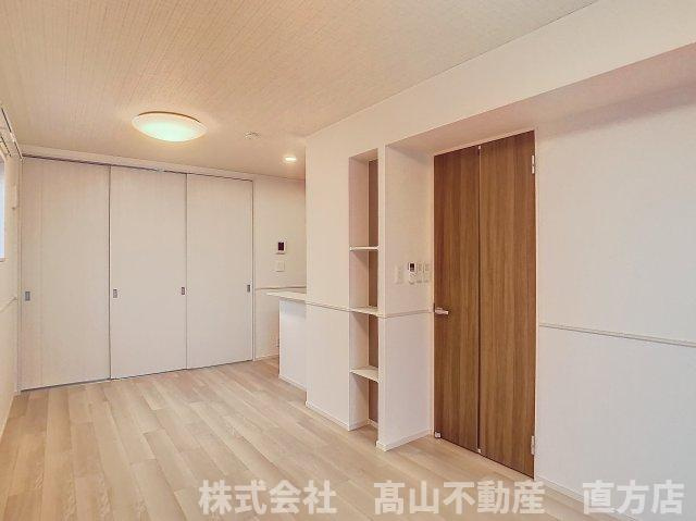 北九州市八幡西区馬場山のアパートの居間・リビング