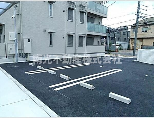 タケルチェ/シゲルチェ　タケルチェの駐車場