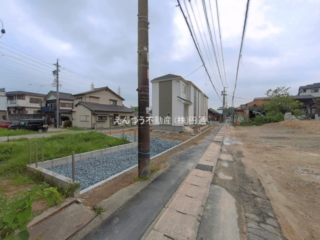 ハートフルタウン大高町東古根の前面道路含む現地写真