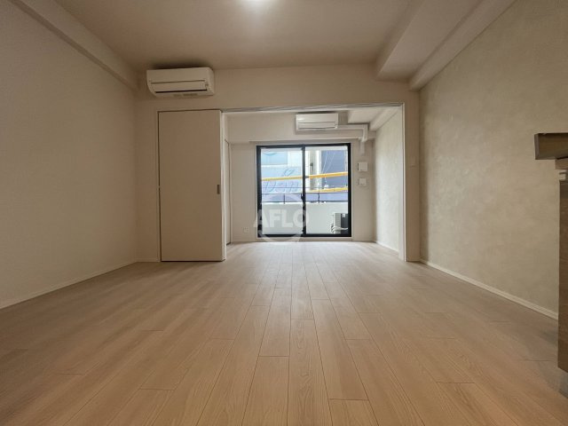 スプランディッド弁天町WEST　八幡屋小学校区の居間・リビング|スプランディッド弁天町WEST　リビング