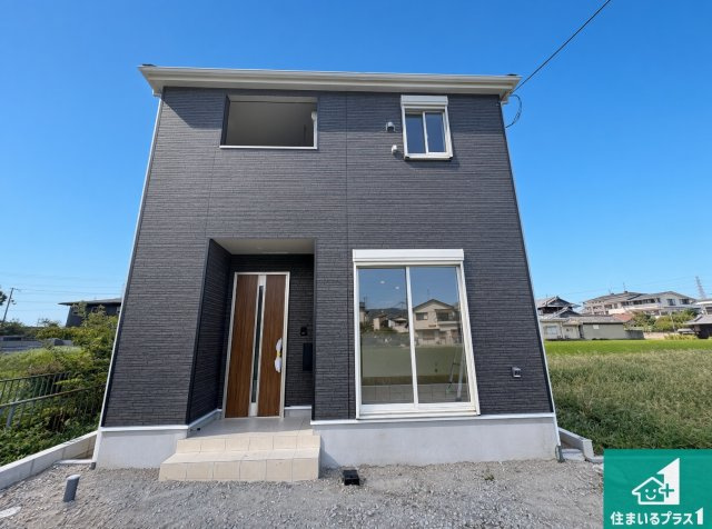 寝屋川市河北中町　第8期　新築一戸建て