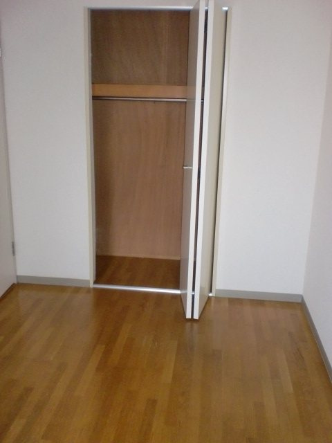 アヴェニール竹丘の収納