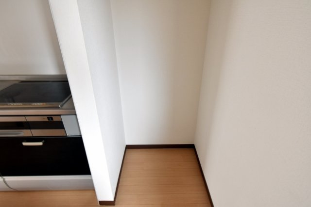 ラフィネ小松B棟のその他