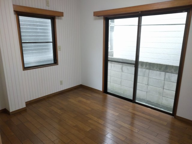 パトリックガーデンの居間・リビング