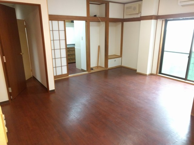 パトリックガーデンの居間・リビング