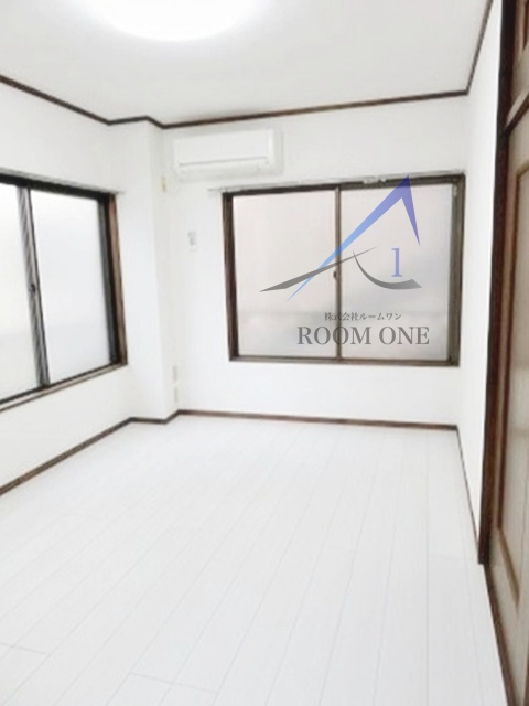ノ・レーヴの居間・リビング|洋室のお部屋です。