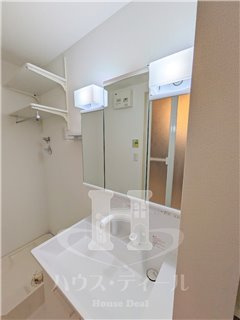 【独立洗面台】 | スカイルーチェ川口芝中田 | 独立洗面化粧台が付いています