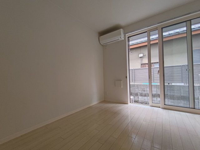 Perla穂積の内装