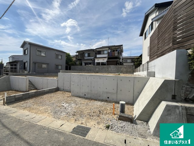 城陽市久世下大谷　第1期　新築一戸建ての外観|現在建築中！落ち着いた街並みで新生活を始めることが出来そう！周辺の物件も併せてご紹介させて頂きます！