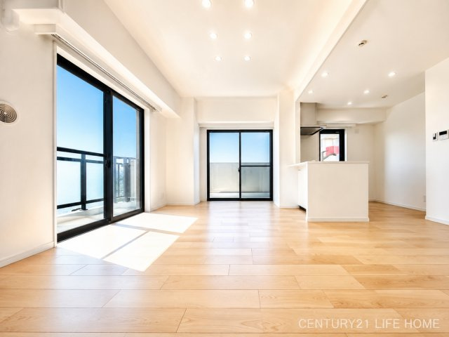【居間・リビング】 | マイキャッスル・ラルジュ横浜西