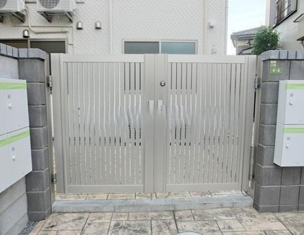 サークルハウス竹ノ塚弐番館のエントランス
