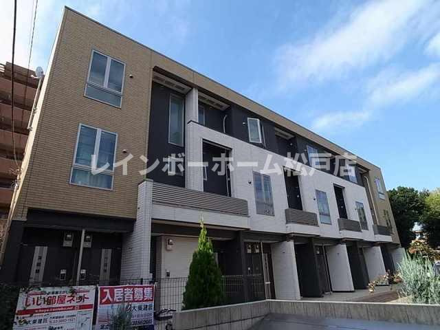 パリス・デイジー【非対面対応】接客・申込・契約オンライン！LINE×相談可！の外観|おしゃれな外観です