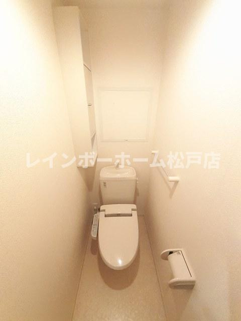 パリス・デイジー【非対面対応】接客・申込・契約オンライン！LINE×相談可！のトイレ|トイレです
