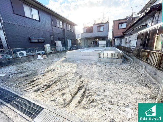 東近江市長勝寺町　第2期　新築一戸建ての外観|周辺は落ち着いた街並みの住宅地！子育てがしやすい住環境です！まだ未完成ですが、現地でしかわからない事もございます。是非一度ご覧ください。