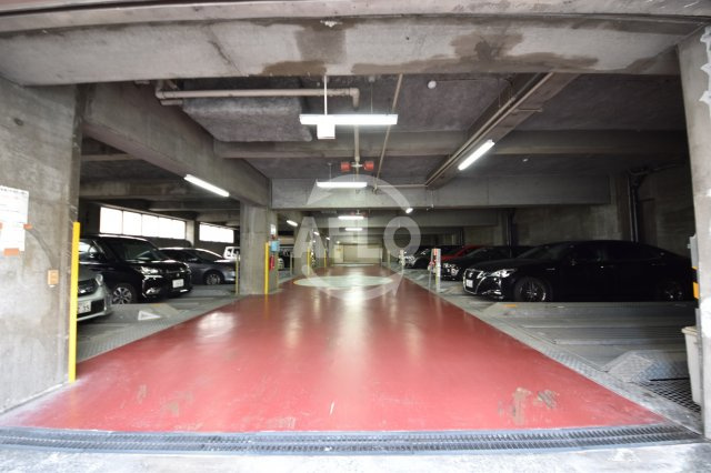 肥後橋シティハイツの駐車場|肥後橋シティハイツ　駐車場