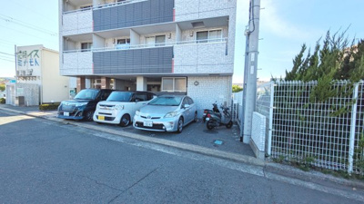 【駐車場】 | グランディール北勘
