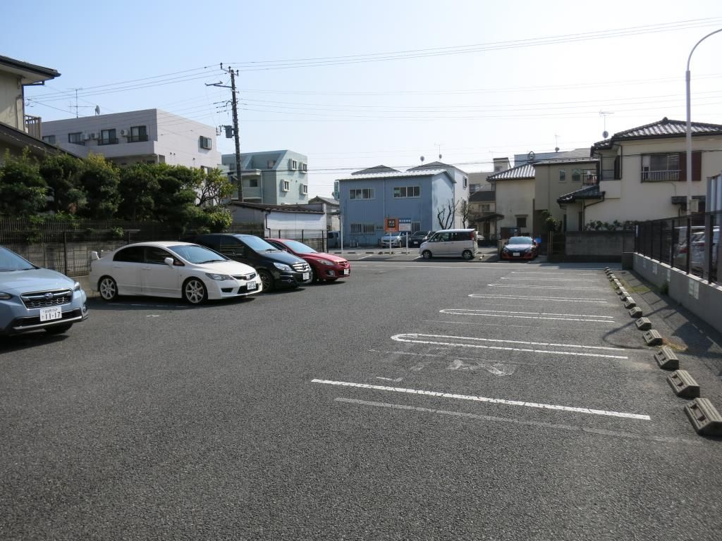 グレイスヴィラ(船橋)の駐車場