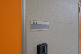 １０３