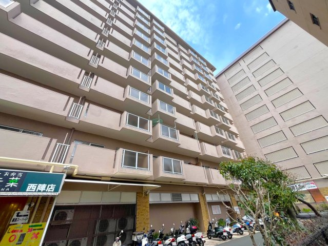 ◆２０２５年９月リフォーム完了◆水回りもピッカピカ◆８階部分の２ＬＤＫ住戸◆メガロコープ西陣A棟の外観|外観