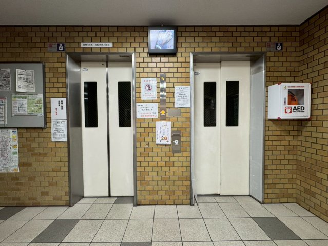◆２０２５年９月リフォーム完了◆水回りもピッカピカ◆８階部分の２ＬＤＫ住戸◆メガロコープ西陣A棟のその他共用部分|エレベーター