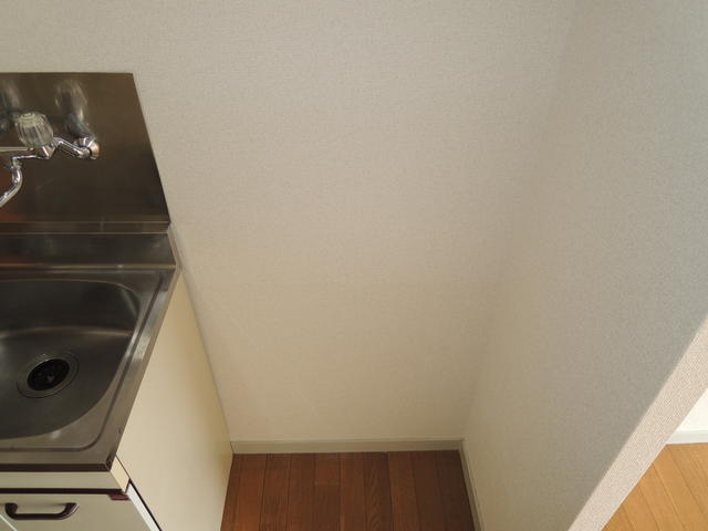 アプローズ奥戸壱番館の内装|冷蔵庫置き場