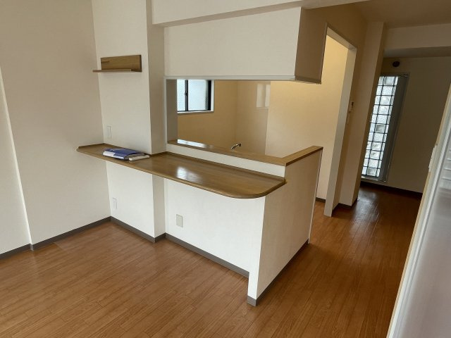 川崎市多摩区菅北浦３丁目の賃貸マンションのキッチン