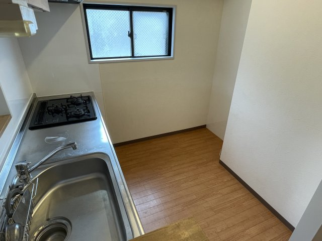 川崎市多摩区菅北浦３丁目の賃貸マンションのキッチン