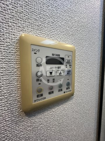 レジュールアッシュ十三の洗面所|レジュールアッシュJUSO　浴室乾燥機