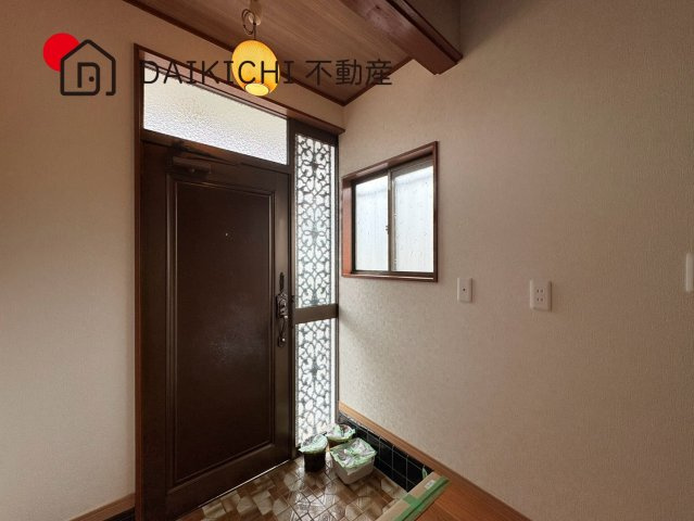 【玄関】 | 加須市正能　中古戸建