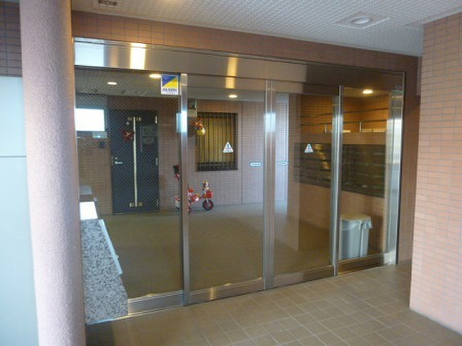 【エントランス】 | リヴェールさがみ野