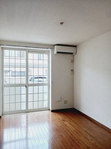 ゆったり過ごせるリビングです
