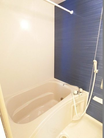 落ち着いた空間のお風呂です