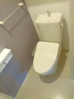 コンパクトで使いやすいトイレです