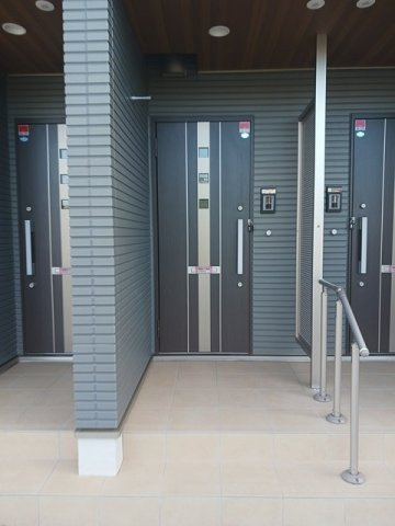 シンプルで使いやすい玄関です